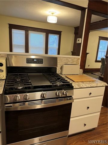 72 Sunset Street, Buffalo, NY 14207