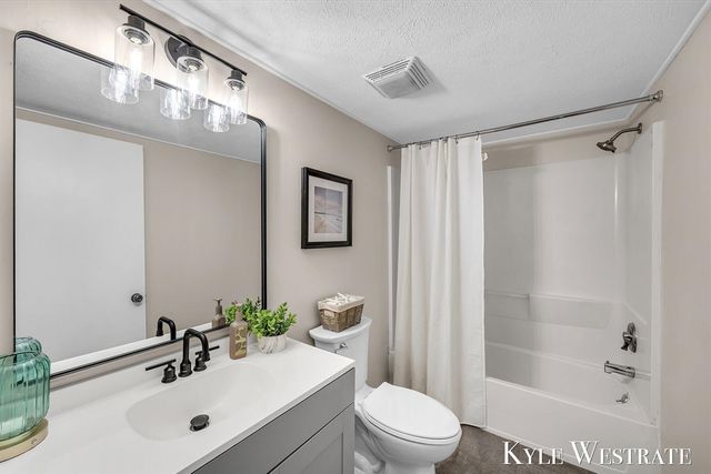 13794 Keiber Road, Greenville, MI 48838