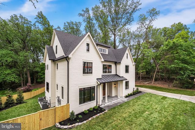 4624 26TH ST N, Arlington, VA 22207