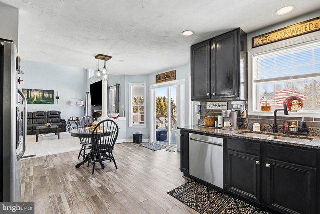 240 AMANDA DR, Littlestown, PA 17340