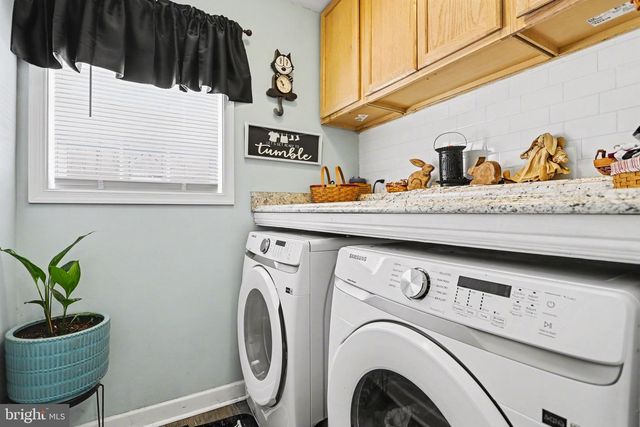 240 AMANDA DR, Littlestown, PA 17340