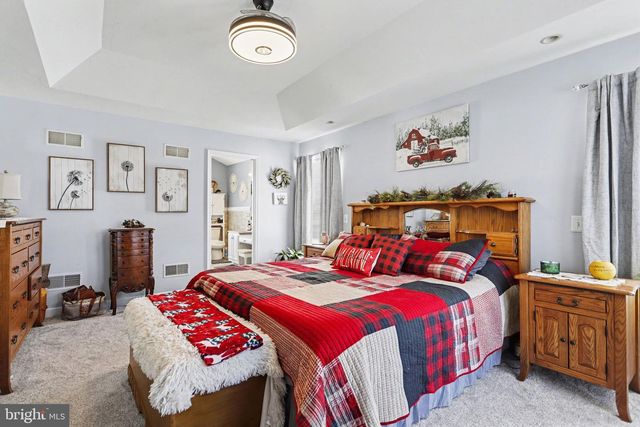 240 AMANDA DR, Littlestown, PA 17340