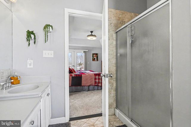 240 AMANDA DR, Littlestown, PA 17340