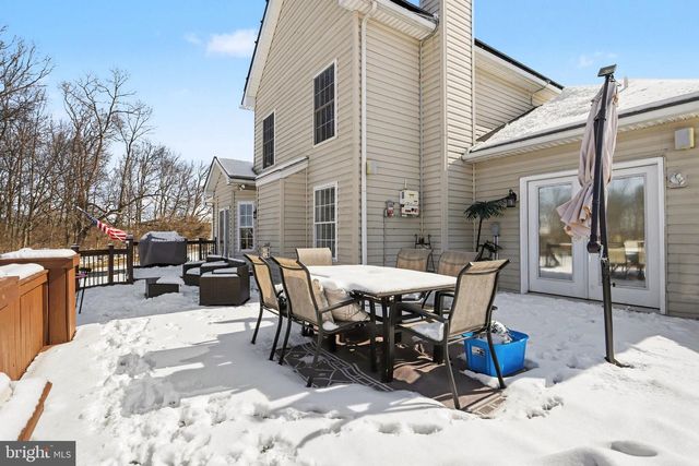 240 AMANDA DR, Littlestown, PA 17340