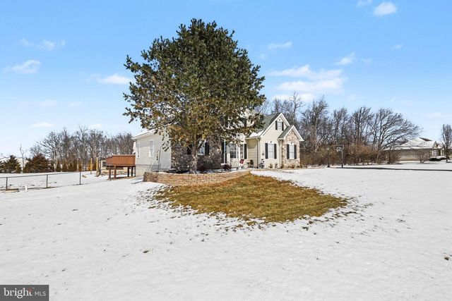 240 AMANDA DR, Littlestown, PA 17340