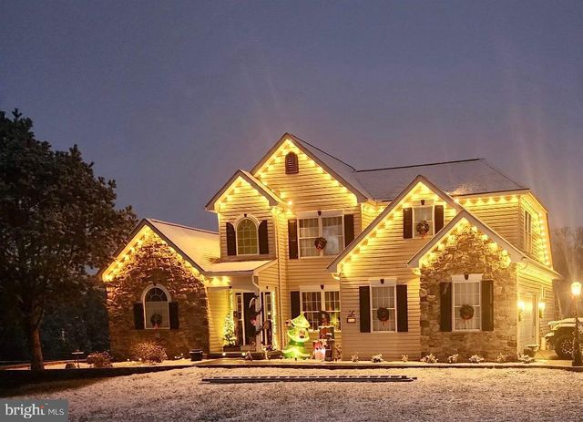 240 AMANDA DR, Littlestown, PA 17340