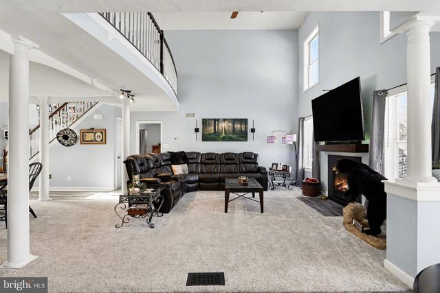 240 AMANDA DR, Littlestown, PA 17340