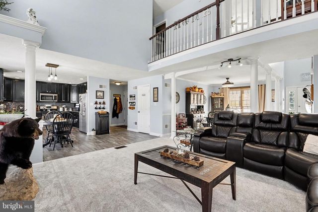 240 AMANDA DR, Littlestown, PA 17340