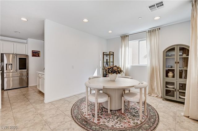 607 Cadence View Way, Henderson, NV 89011