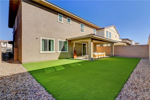 607 Cadence View Way, Henderson, NV 89011