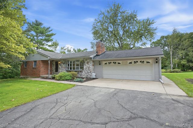 4030 Textile Road, Pittsfield Charter Township, MI 48197