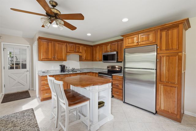 4030 Textile Road, Pittsfield Charter Township, MI 48197