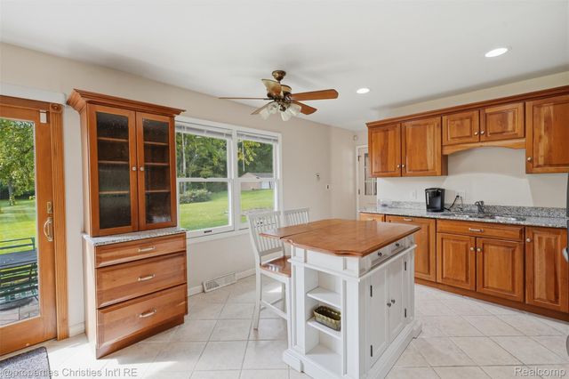 4030 Textile Road, Pittsfield Charter Township, MI 48197