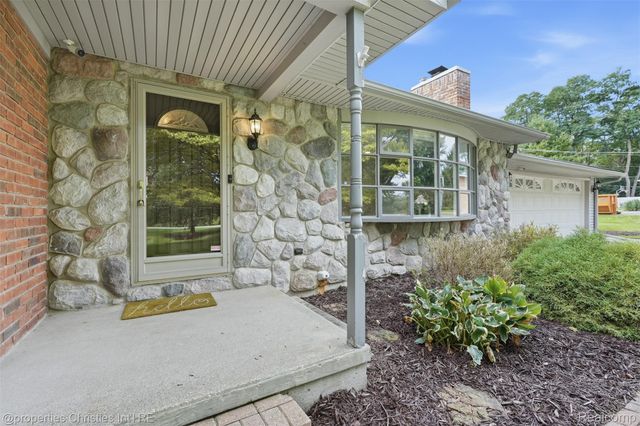 4030 Textile Road, Pittsfield Charter Township, MI 48197