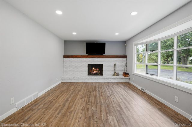 4030 Textile Road, Pittsfield Charter Township, MI 48197