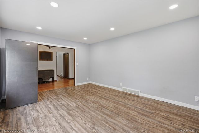 4030 Textile Road, Pittsfield Charter Township, MI 48197
