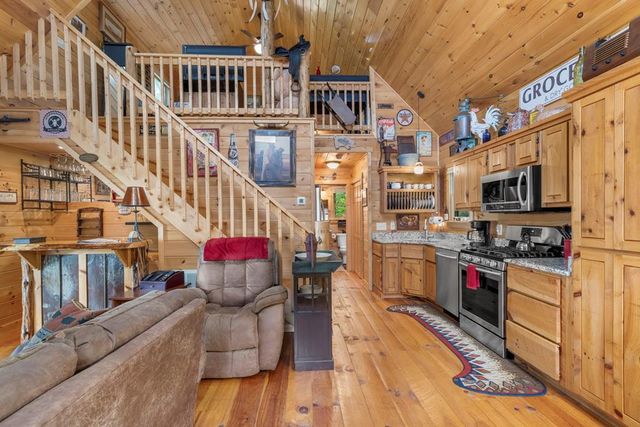 205 Copper Mountain Drive, Murphy, NC 28906