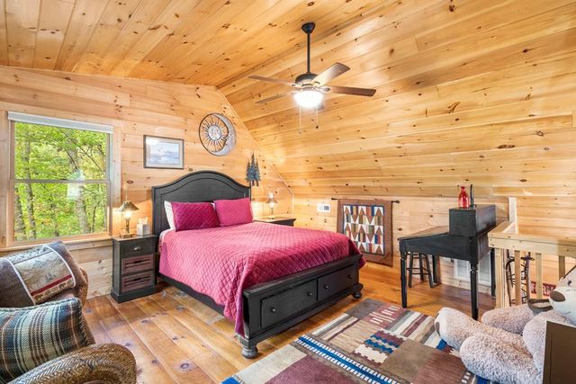 205 Copper Mountain Drive, Murphy, NC 28906
