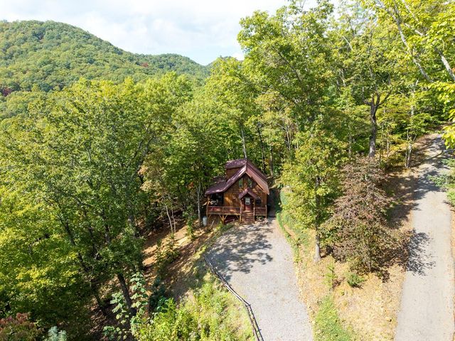 205 Copper Mountain Drive, Murphy, NC 28906