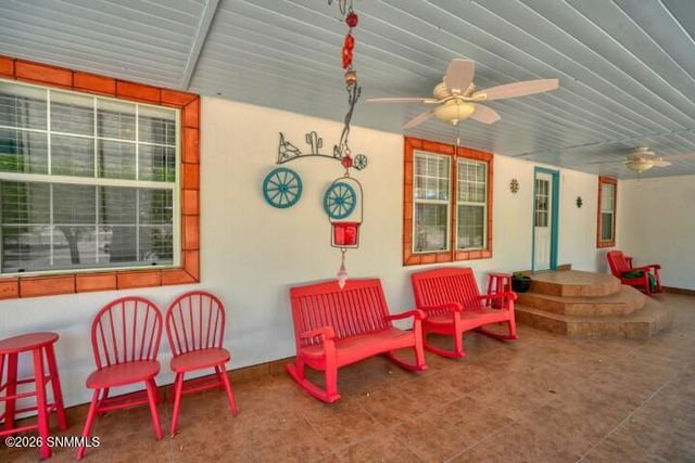 245 Hurt Road, Radium Springs, NM 88054