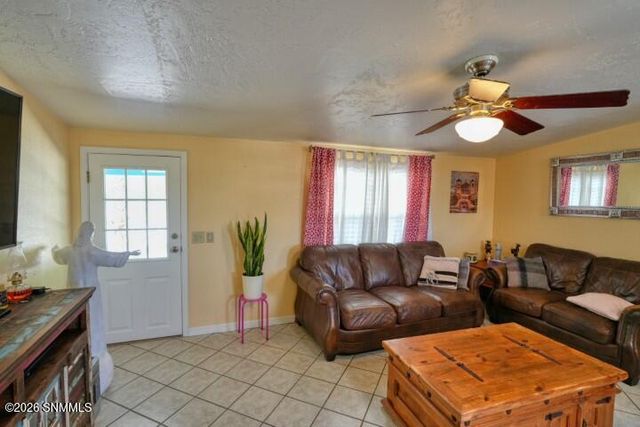 245 Hurt Road, Radium Springs, NM 88054