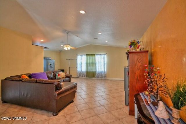 245 Hurt Road, Radium Springs, NM 88054