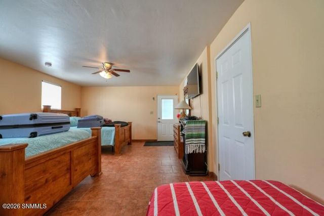 245 Hurt Road, Radium Springs, NM 88054