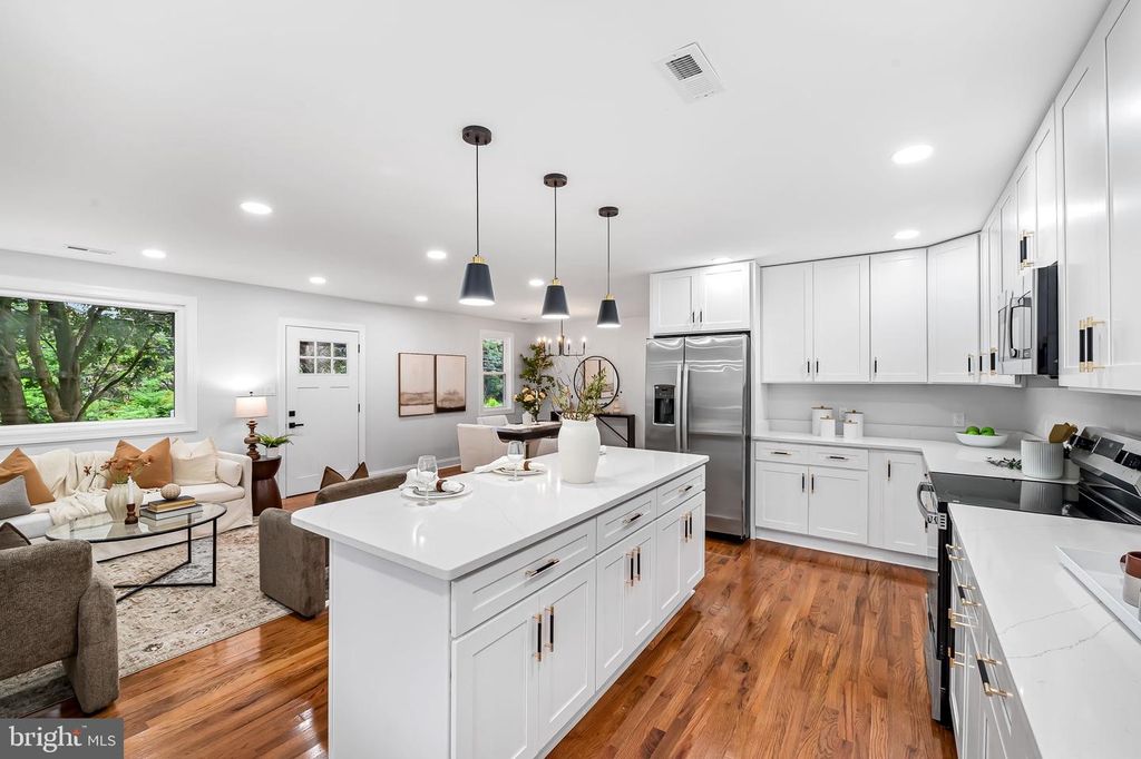 6751 WHITE ROCK RD, Sykesville, MD 21784