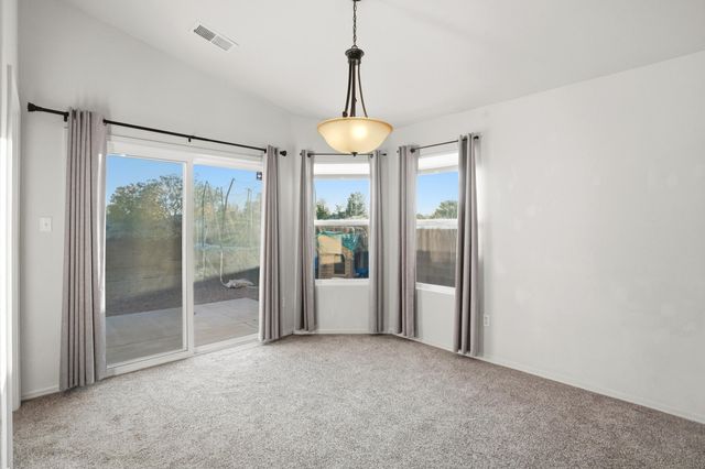 744 Ocate Meadows Drive, Rio Rancho, NM 87144