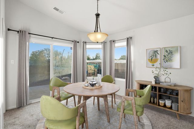 744 Ocate Meadows Drive, Rio Rancho, NM 87144