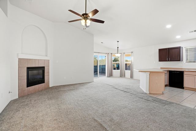 744 Ocate Meadows Drive, Rio Rancho, NM 87144