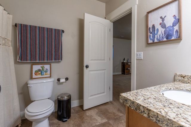 5069 W BURNTSIDE AVE, South Jordan, UT 84009