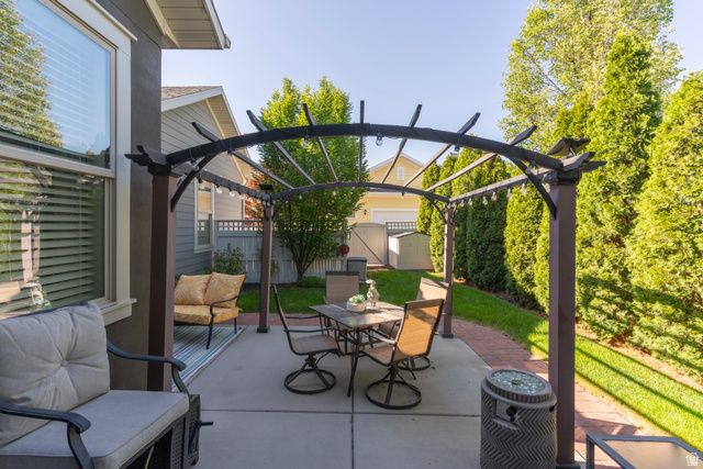 5069 W BURNTSIDE AVE, South Jordan, UT 84009