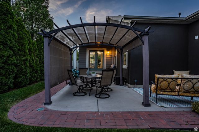 5069 W BURNTSIDE AVE, South Jordan, UT 84009