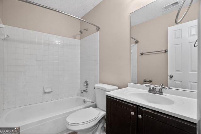 6343 Laurel Green Drive, Lithonia, GA 30058