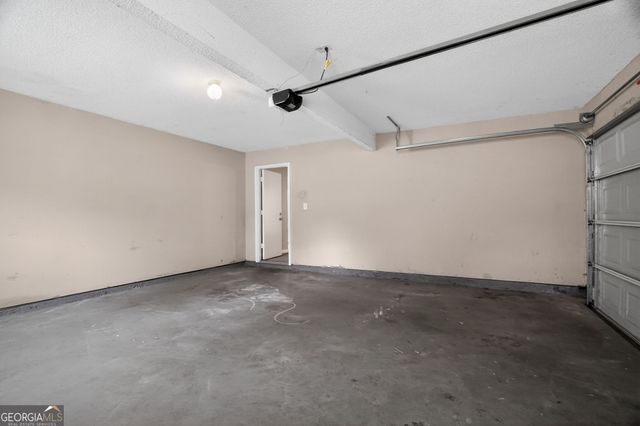 6343 Laurel Green Drive, Lithonia, GA 30058