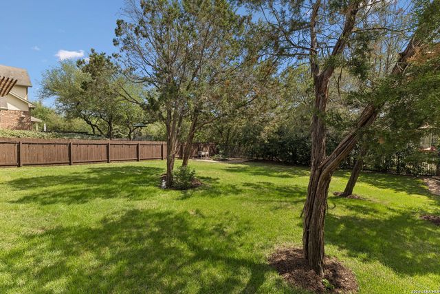 23119 Treemont Park, San Antonio, TX 78261