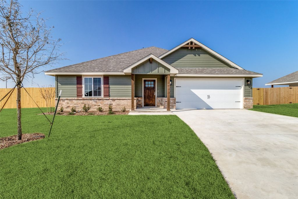 4712 Elite Drive, Sanger, TX 76266