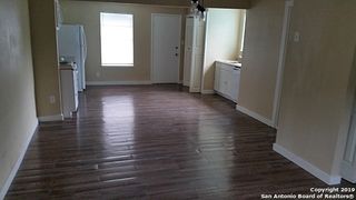 516 BEXAR DR, San Antonio, TX 78228