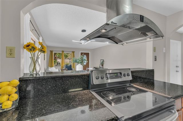 500 HIBISCUS WAY 1A, Orlando, FL 32807