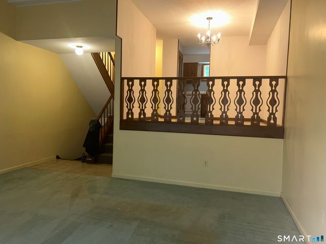 318 Dunfey Lane 318, Windsor, CT 06095