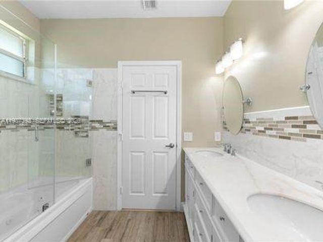 16834 NW 89th Ct, Miami Lakes, FL 33018