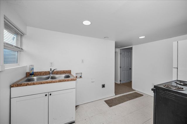 1623 W Garland Ave, Spokane, WA 99205