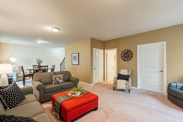 14305 Alpine Drive, Urbandale, IA 50323