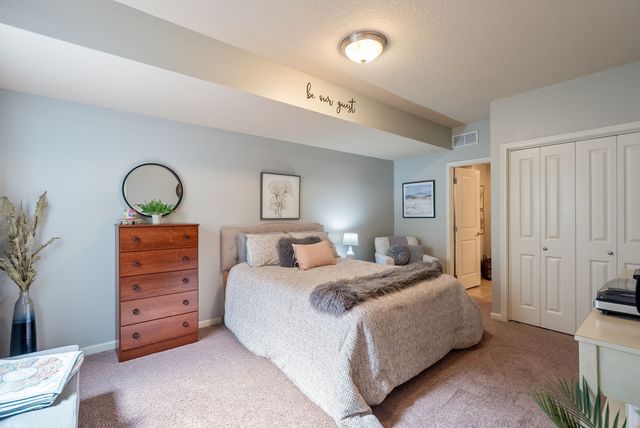 14305 Alpine Drive, Urbandale, IA 50323