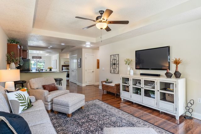 14305 Alpine Drive, Urbandale, IA 50323