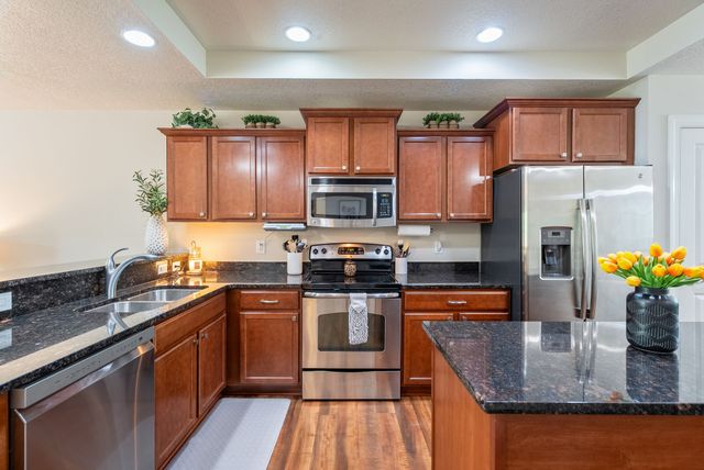 14305 Alpine Drive, Urbandale, IA 50323