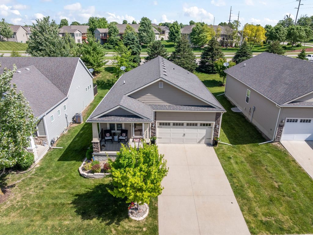 14305 Alpine Drive, Urbandale, IA 50323