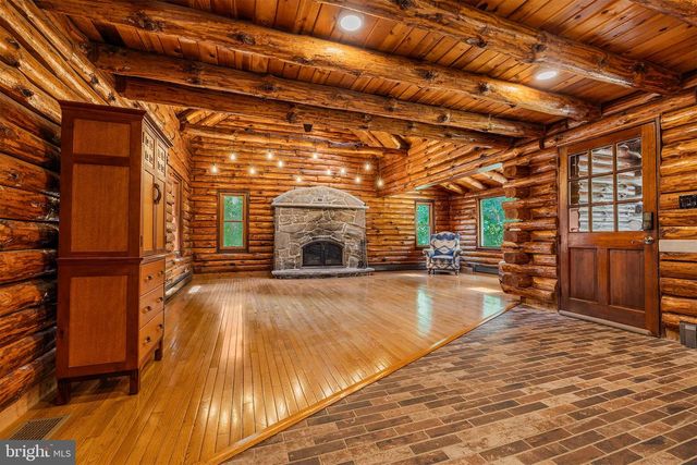 385 UPPER NECK RD, Pittsgrove, NJ 08318