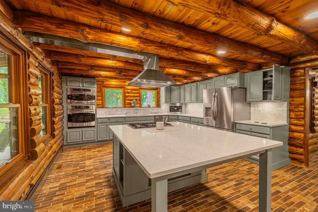 385 UPPER NECK RD, Pittsgrove, NJ 08318